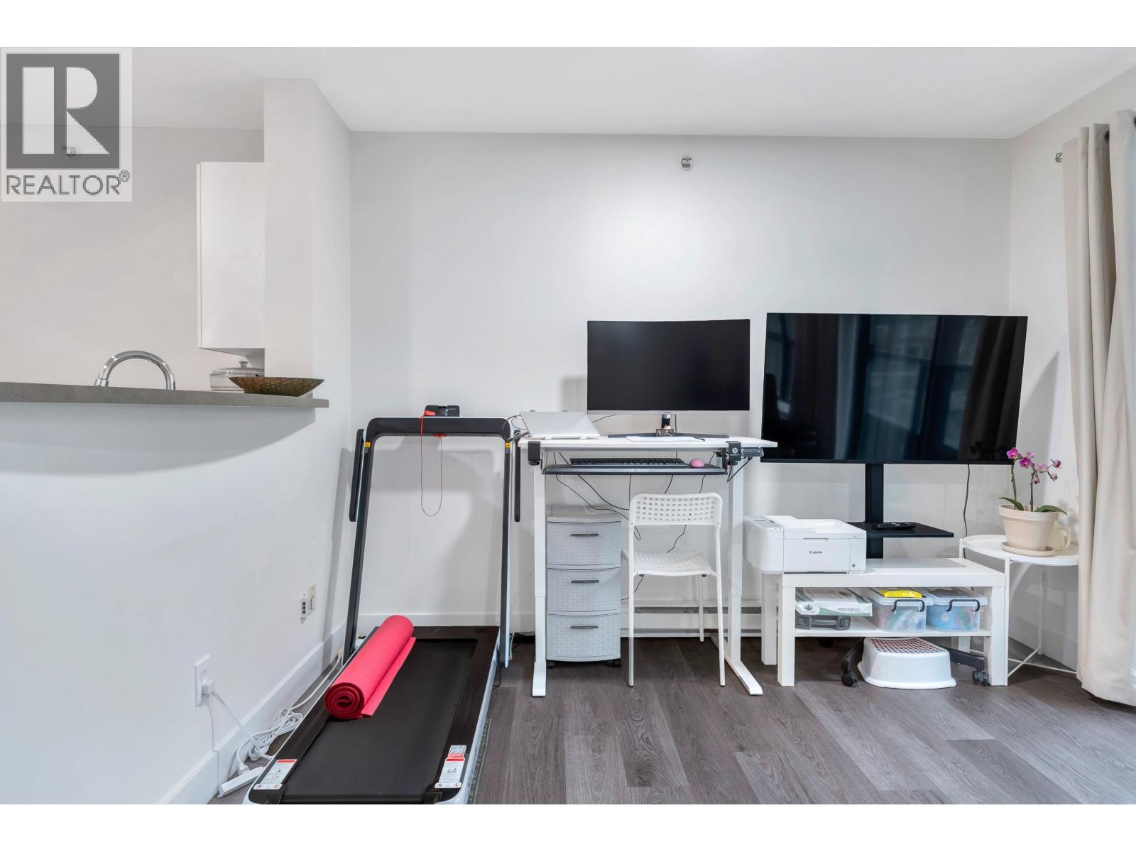 205 3438 Vanness Avenue, Vancouver, British Columbia  V5R 6E7 - Photo 12 - R3095168