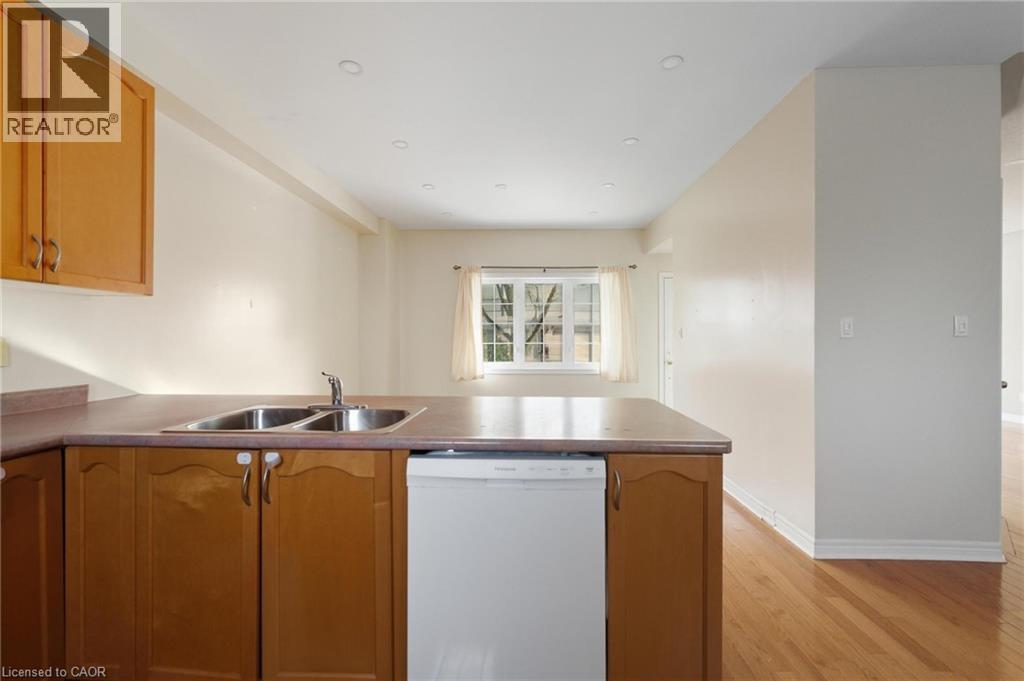 100 Beddoe Drive Unit# 25, Hamilton, Ontario  L8P 4Z2 - Photo 11 - 40801845