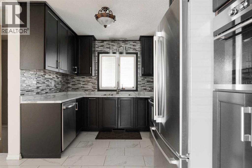 32 Moberly Crescent, Fort Mcmurray, Alberta  T9H 1G9 - Photo 18 - A2289434