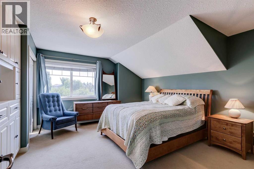 307 Crystal Green Rise, Okotoks, Alberta  T1S 2N5 - Photo 21 - A2282595