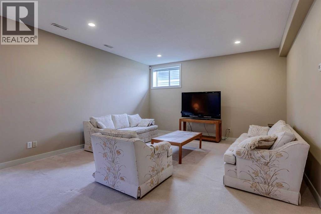 307 Crystal Green Rise, Okotoks, Alberta  T1S 2N5 - Photo 29 - A2282595