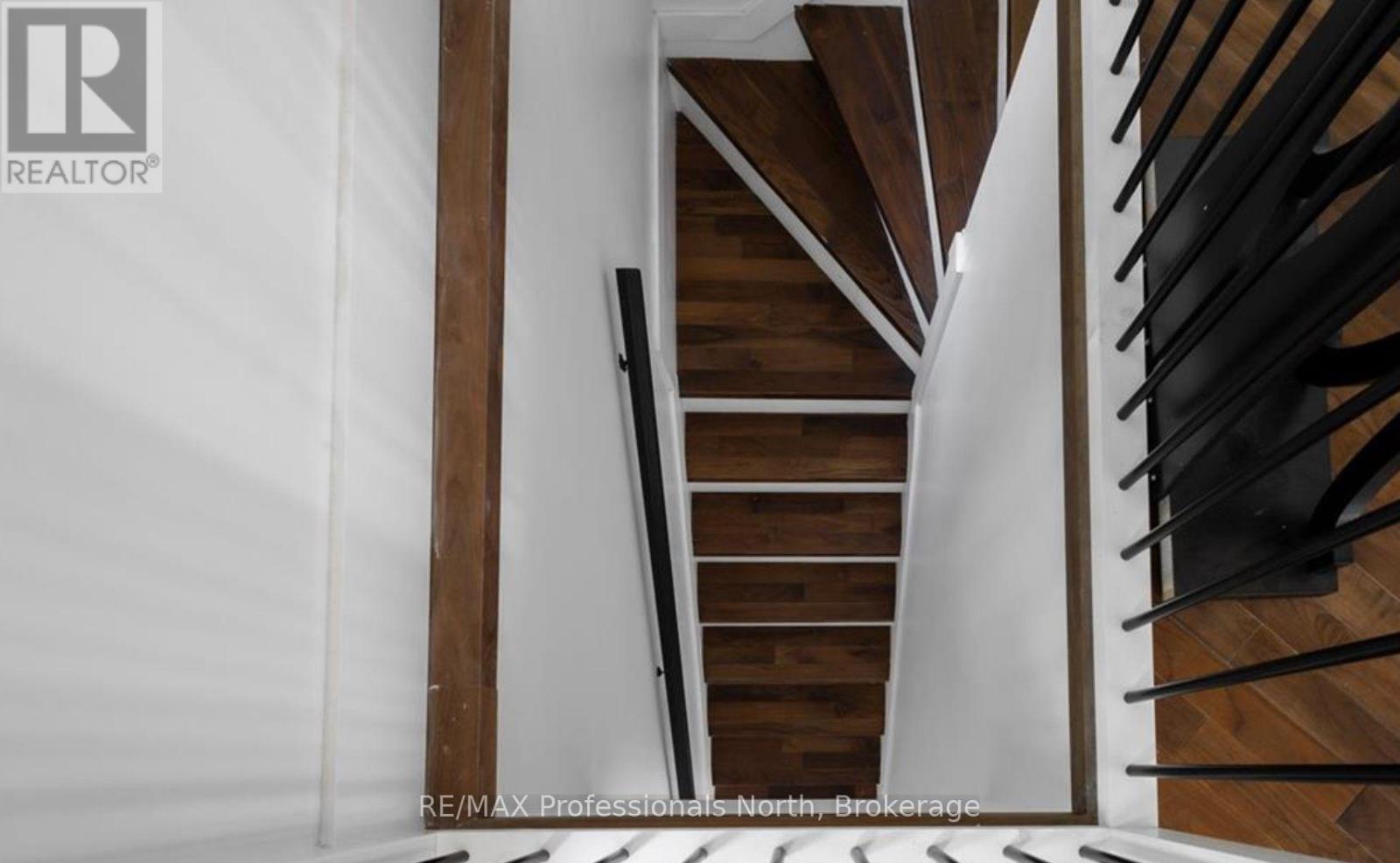 1023 Ril Lake Road, Lake Of Bays, Ontario  P0B 1A0 - Photo 13 - X12843842