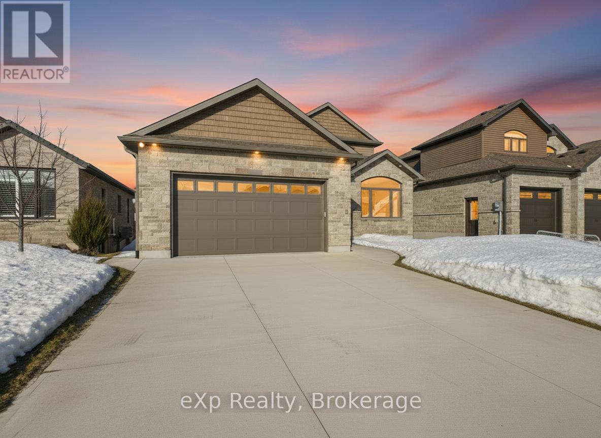 383 Northport Drive, Saugeen Shores, Ontario  N0H 2C8 - Photo 2 - X12843862