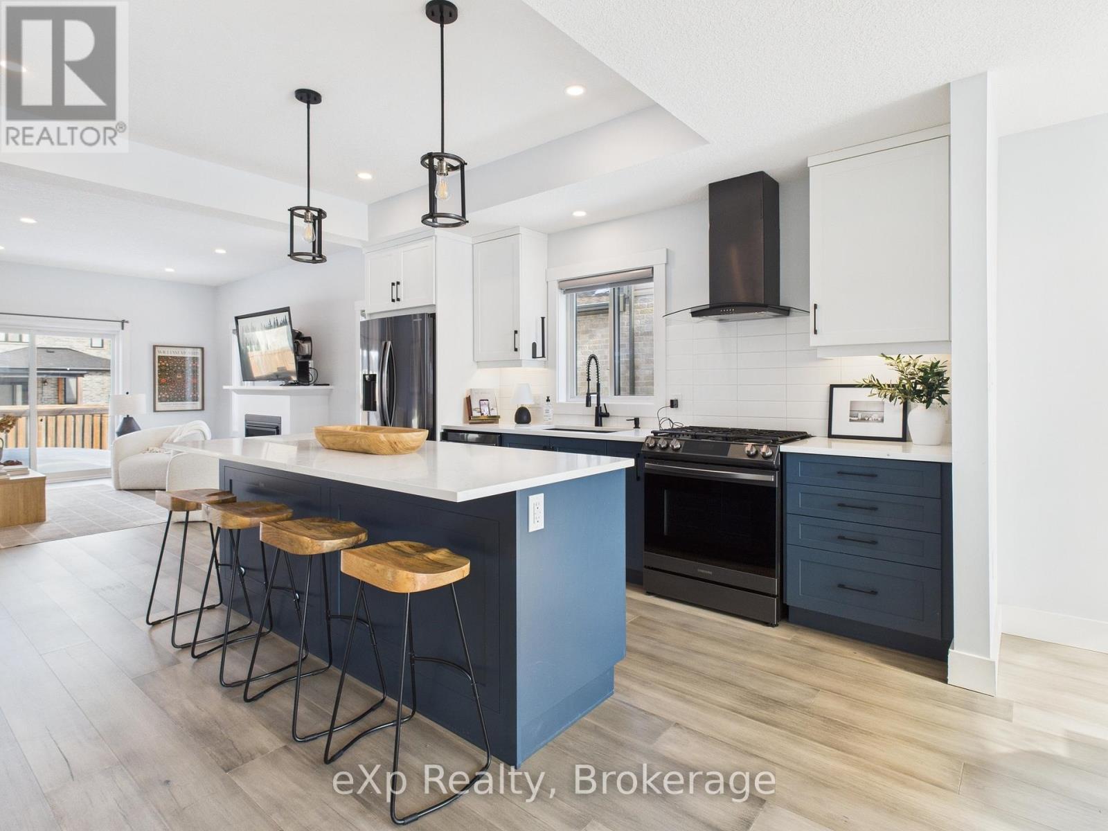 383 Northport Drive, Saugeen Shores, Ontario  N0H 2C8 - Photo 3 - X12843862