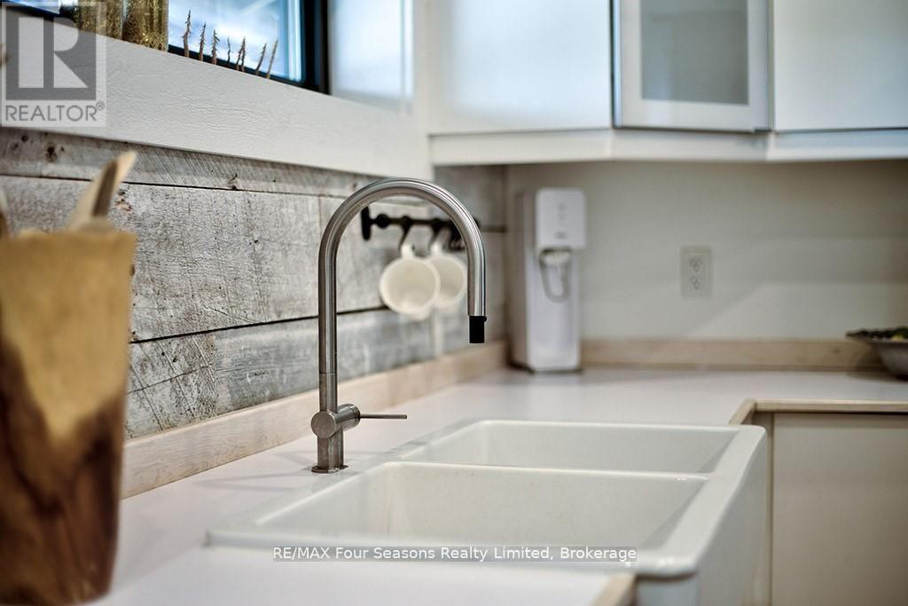 495529 Grey Road 2, Blue Mountains, Ontario  N0H 2E0 - Photo 22 - X12843930