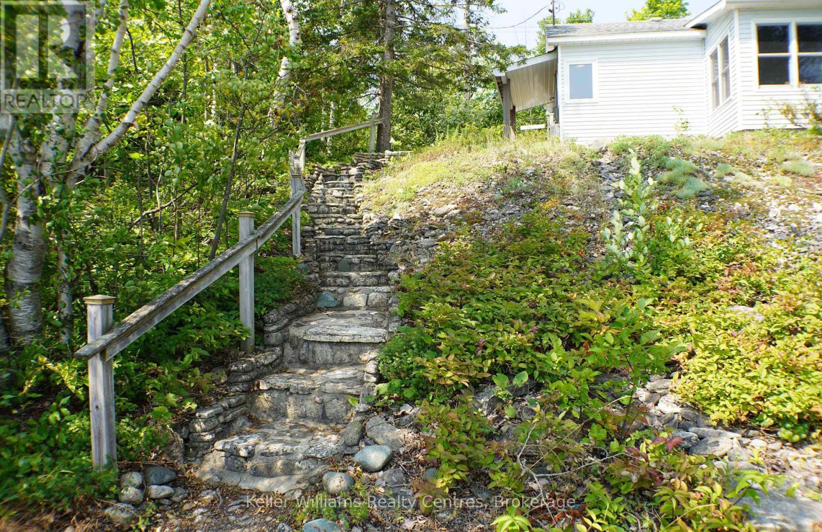 20 Birch Road, Northern Bruce Peninsula, Ontario  N0H 1Z0 - Photo 43 - X12843946