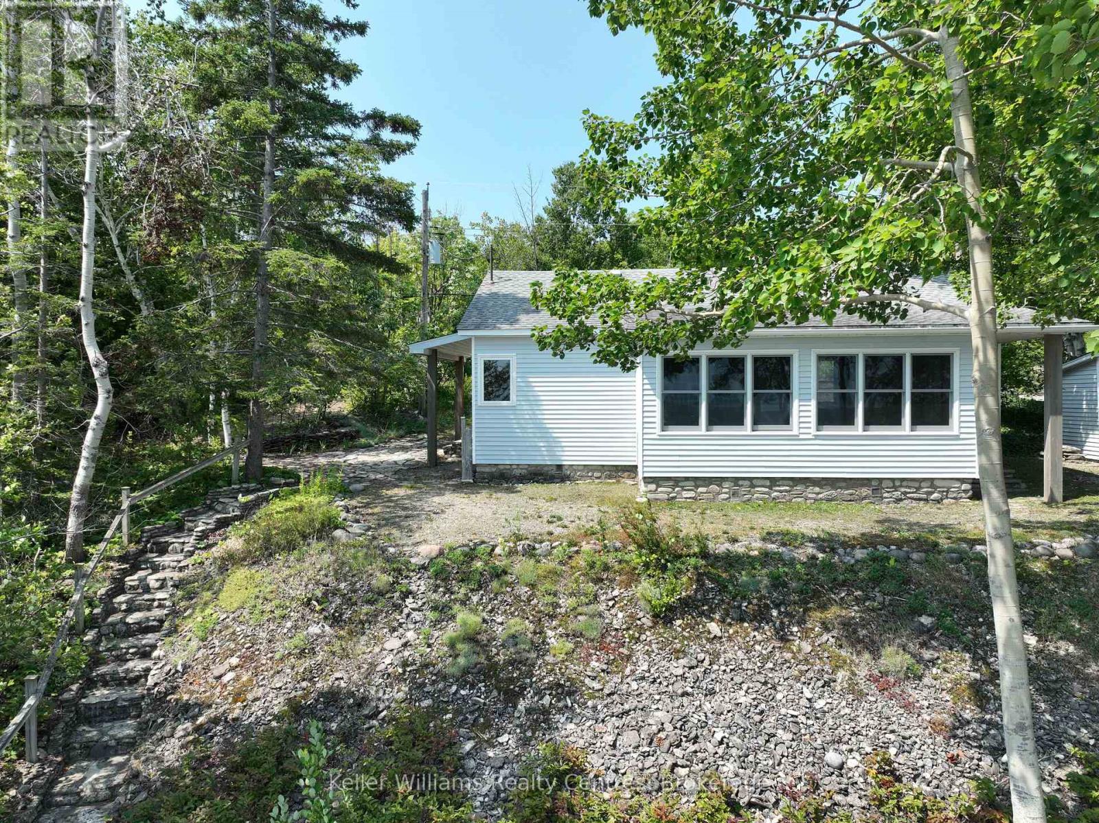 20 Birch Road, Northern Bruce Peninsula, Ontario  N0H 1Z0 - Photo 5 - X12843946