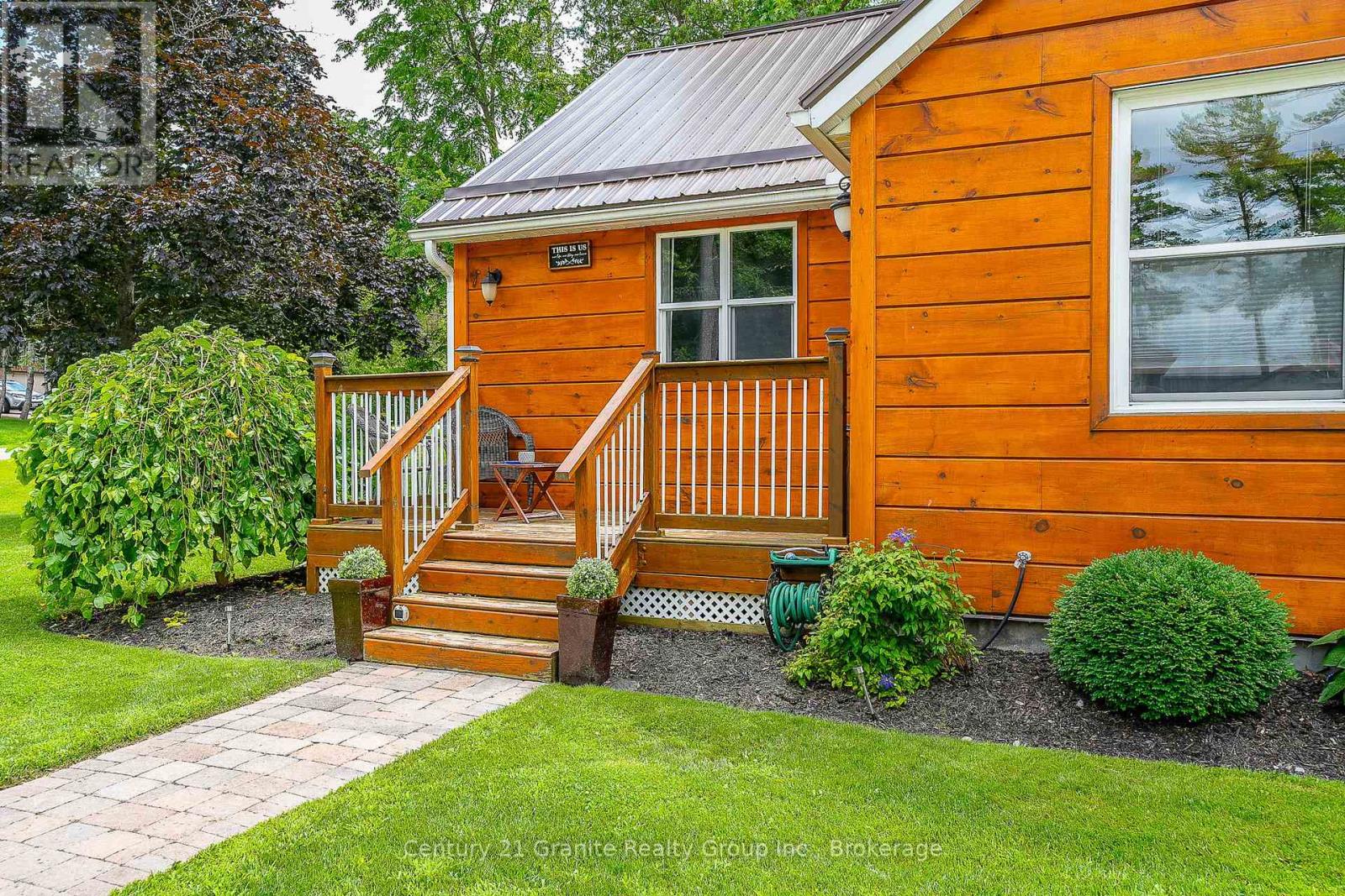 3 Lambs Lane, Kawartha Lakes, Ontario  K0M 1G0 - Photo 3 - X12843952