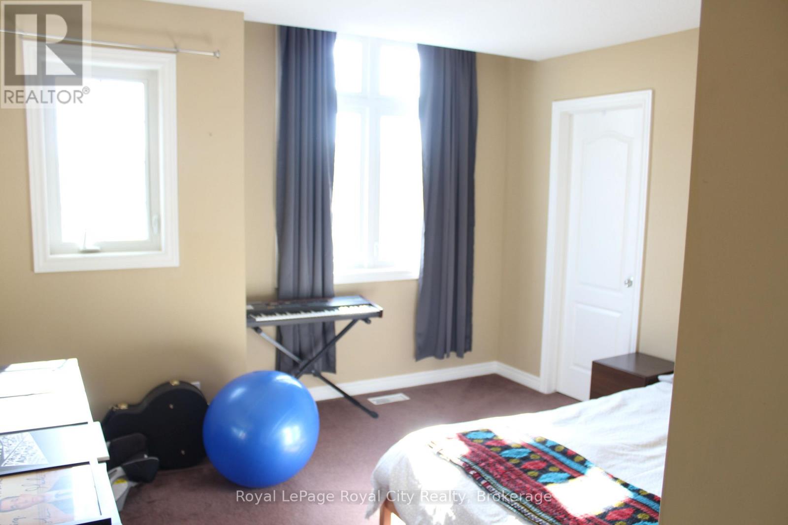 74 Bard Boulevard, Guelph, Ontario  N1L 0E3 - Photo 10 - X12843974