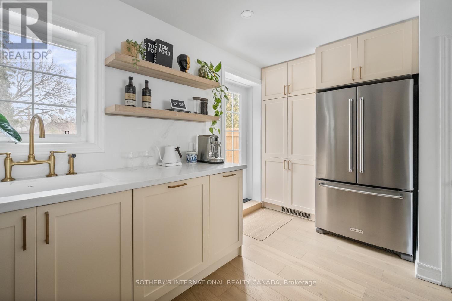 114 Glenvale Boulevard, Toronto, Ontario  M4G 2V9 - Photo 14 - C12843802