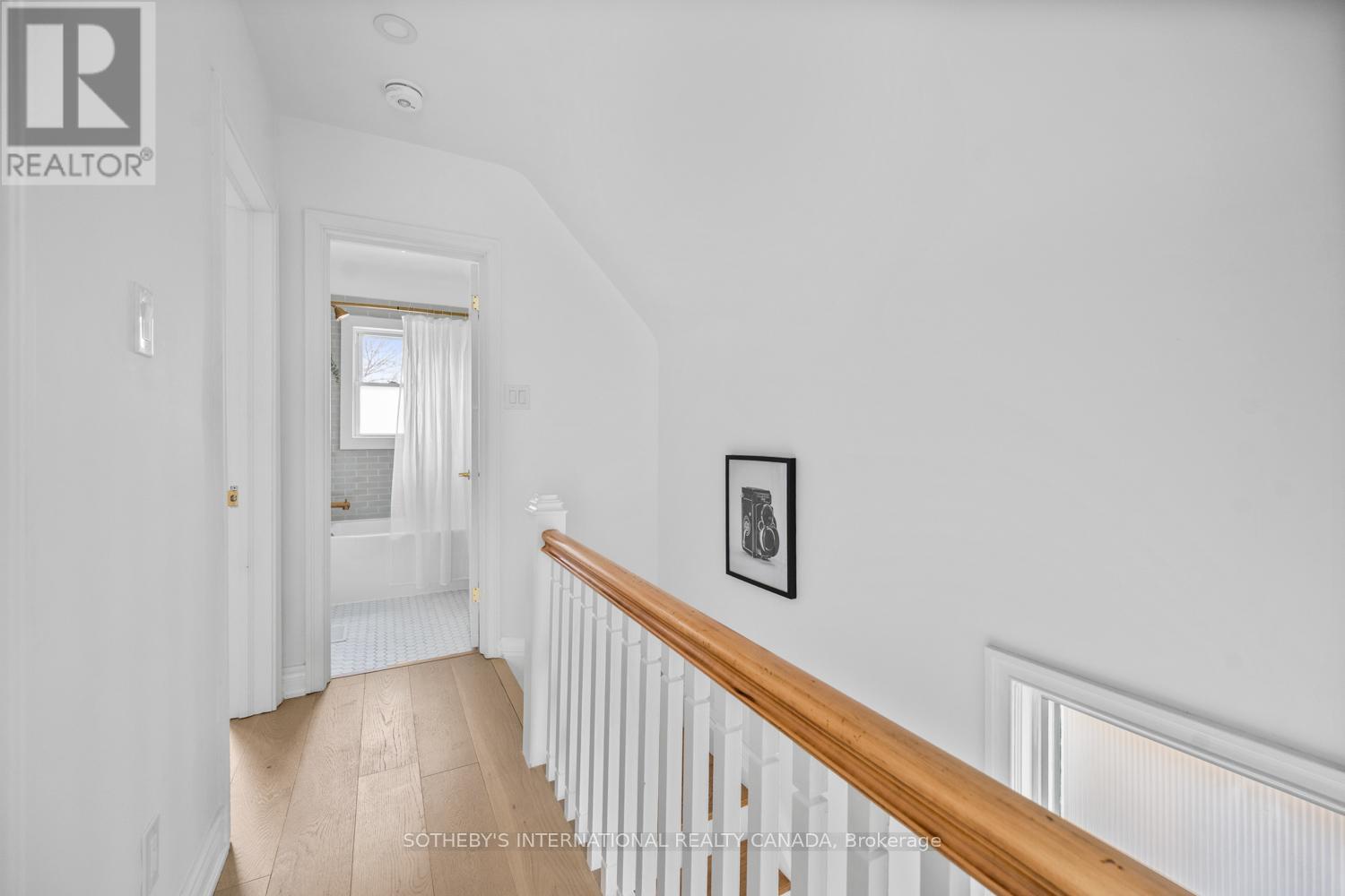 114 Glenvale Boulevard, Toronto, Ontario  M4G 2V9 - Photo 19 - C12843802