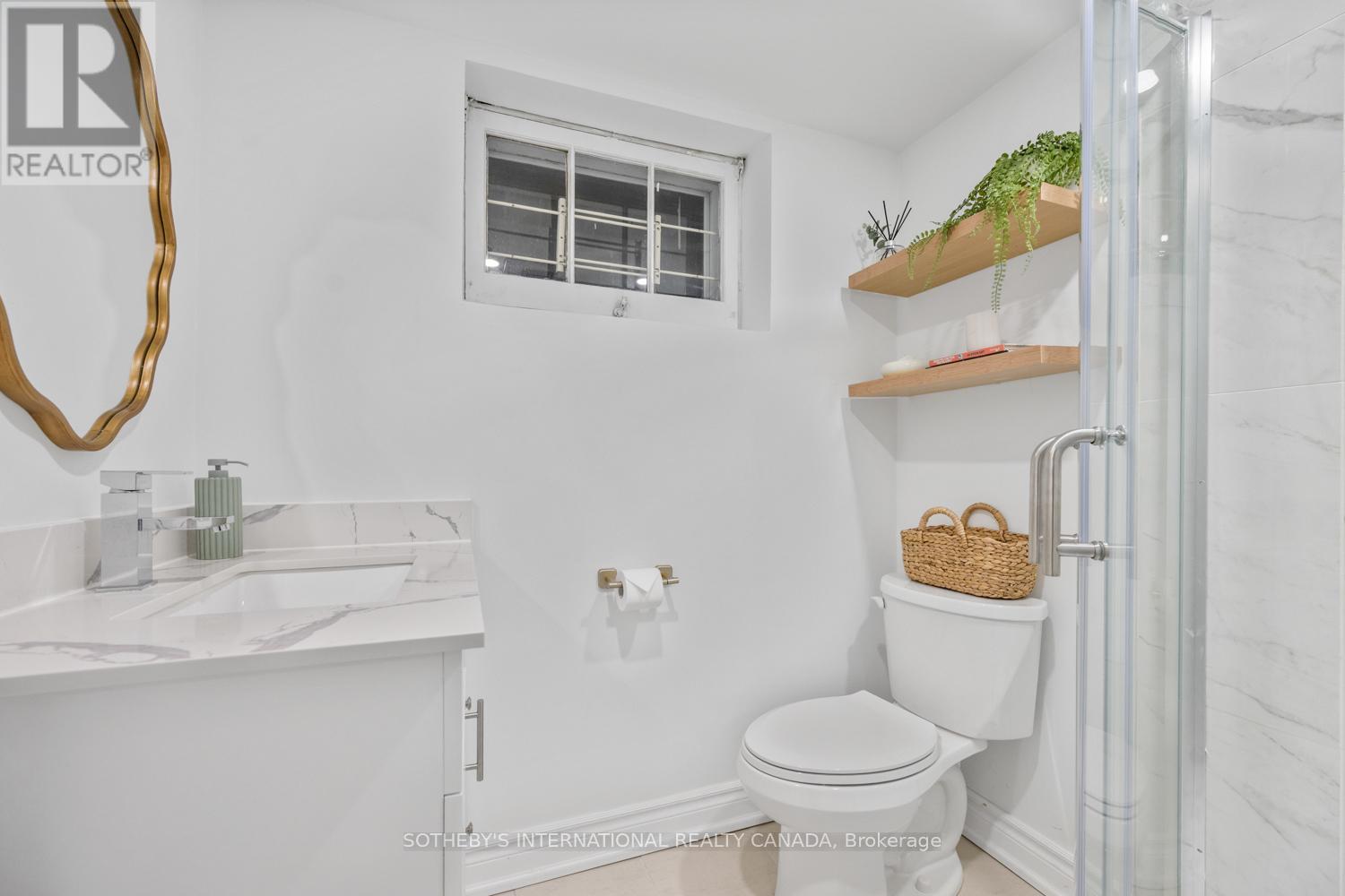 114 Glenvale Boulevard, Toronto, Ontario  M4G 2V9 - Photo 27 - C12843802