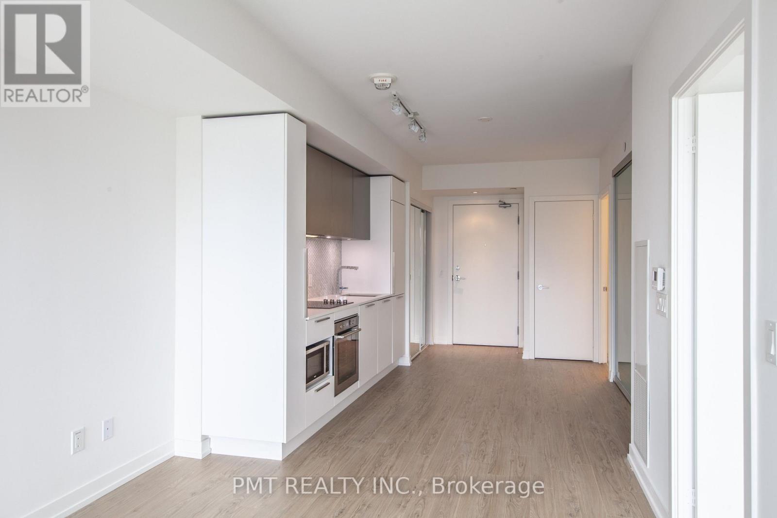 1610 - 85 Wood Street, Toronto, Ontario  M4Y 0E8 - Photo 5 - C12843892