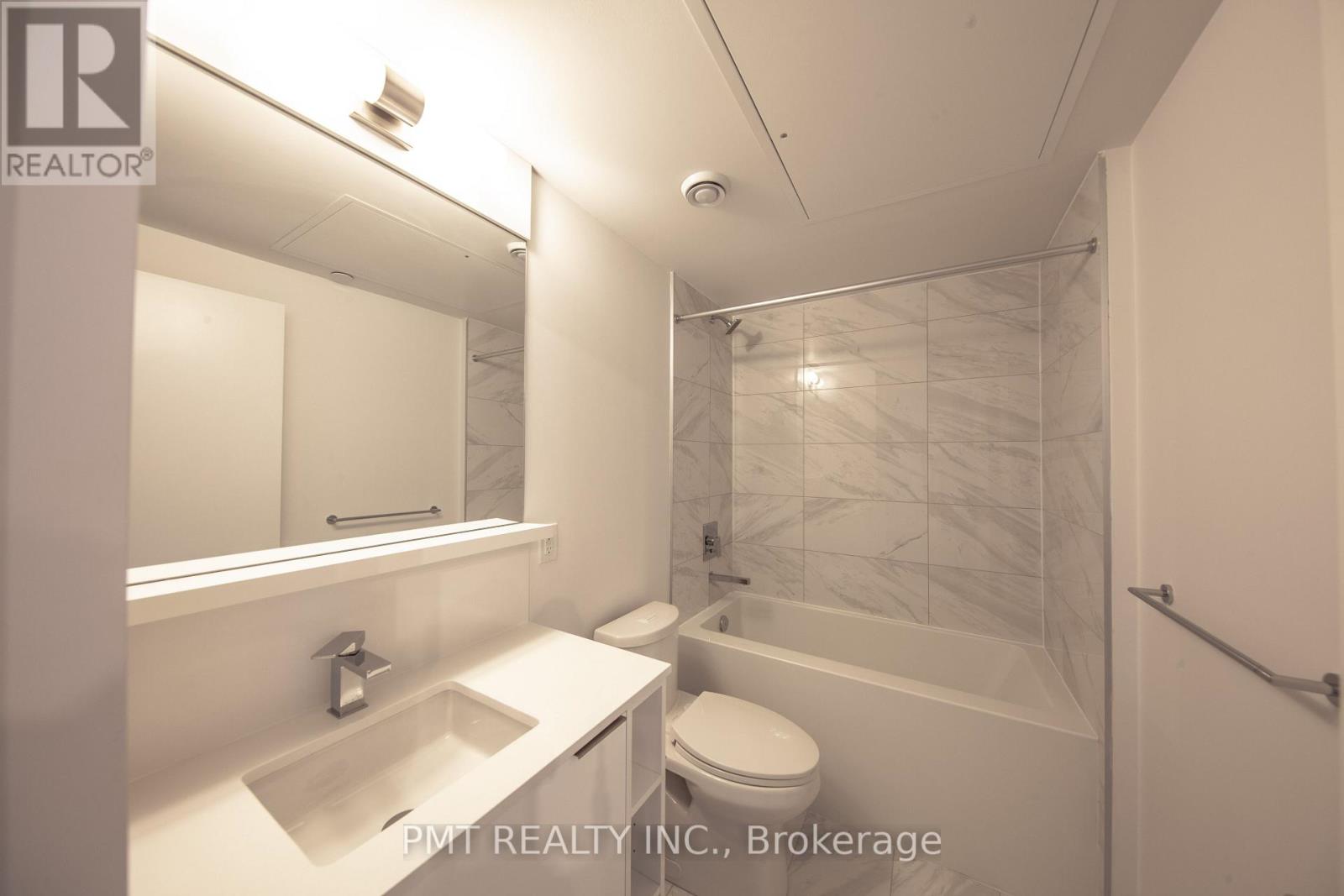 1610 - 85 Wood Street, Toronto, Ontario  M4Y 0E8 - Photo 9 - C12843892