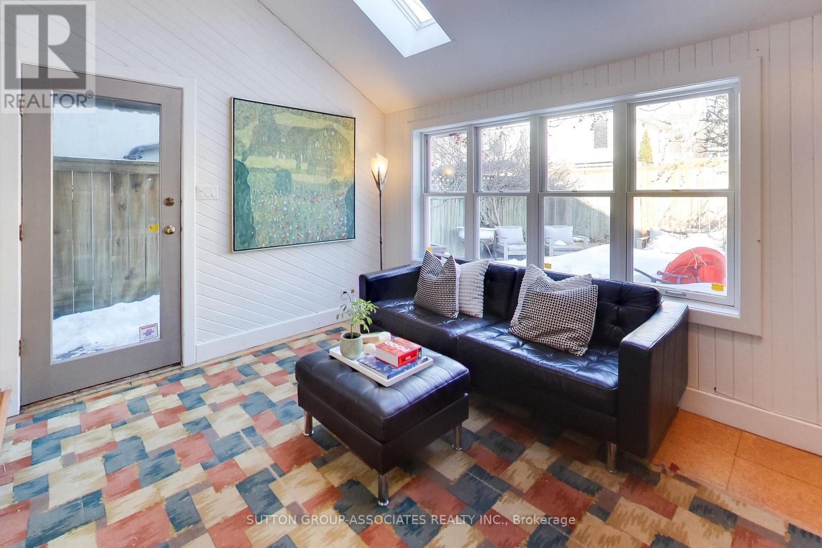 185 Major Street, Toronto, Ontario  M5S 2L4 - Photo 19 - C12843916