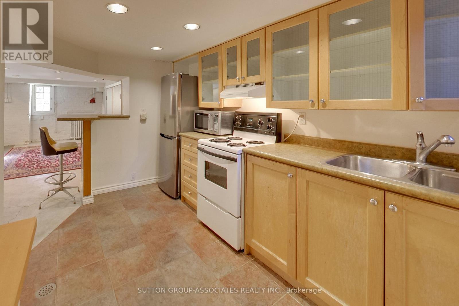 185 Major Street, Toronto, Ontario  M5S 2L4 - Photo 31 - C12843916