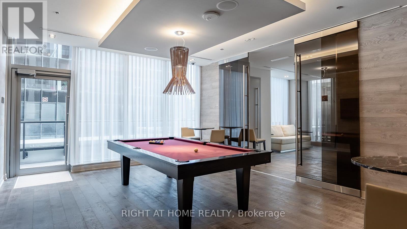 3307 - 88 Scott Street, Toronto, Ontario  M5E 0A9 - Photo 18 - C12844032