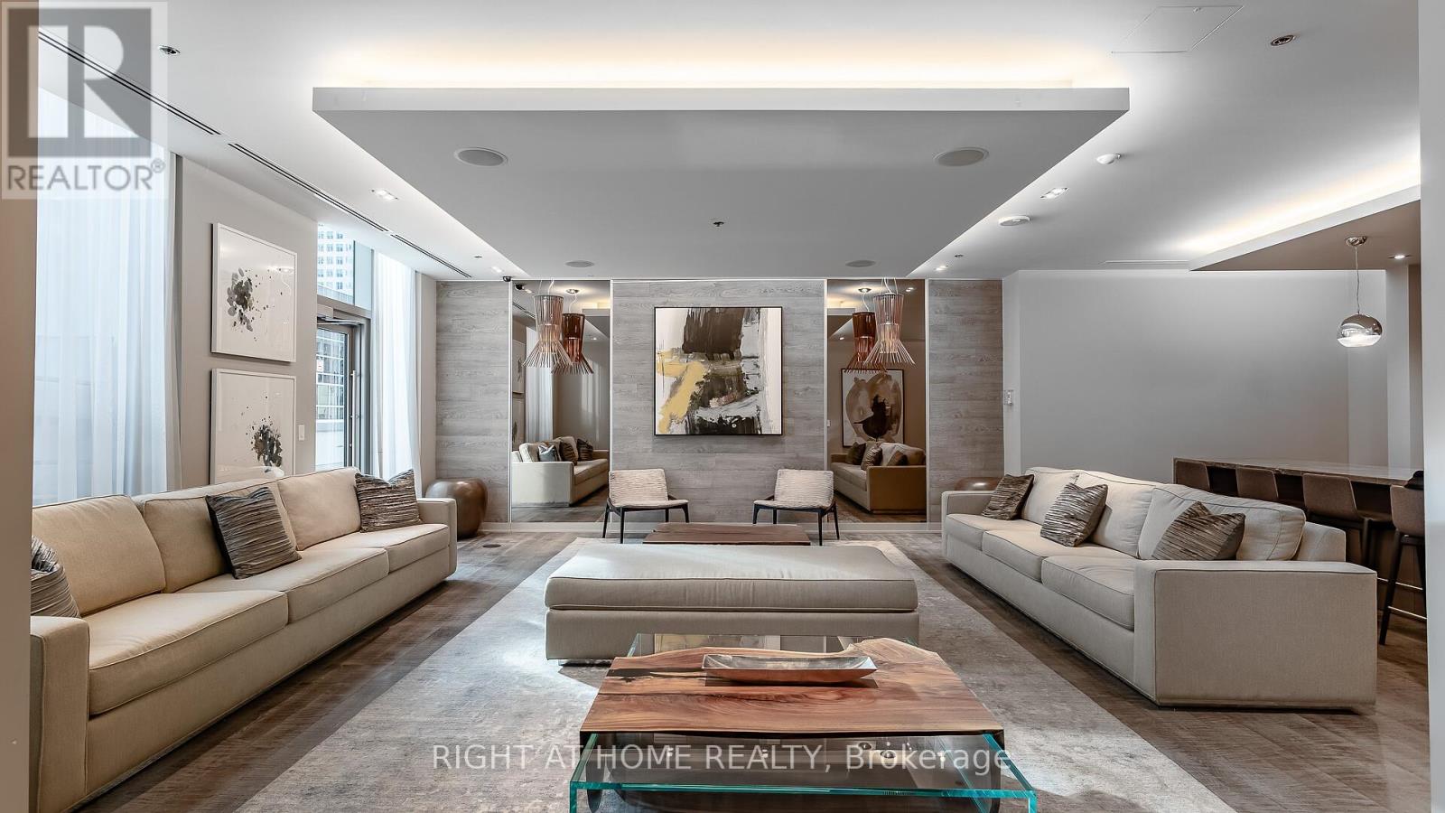 3307 - 88 Scott Street, Toronto, Ontario  M5E 0A9 - Photo 19 - C12844032