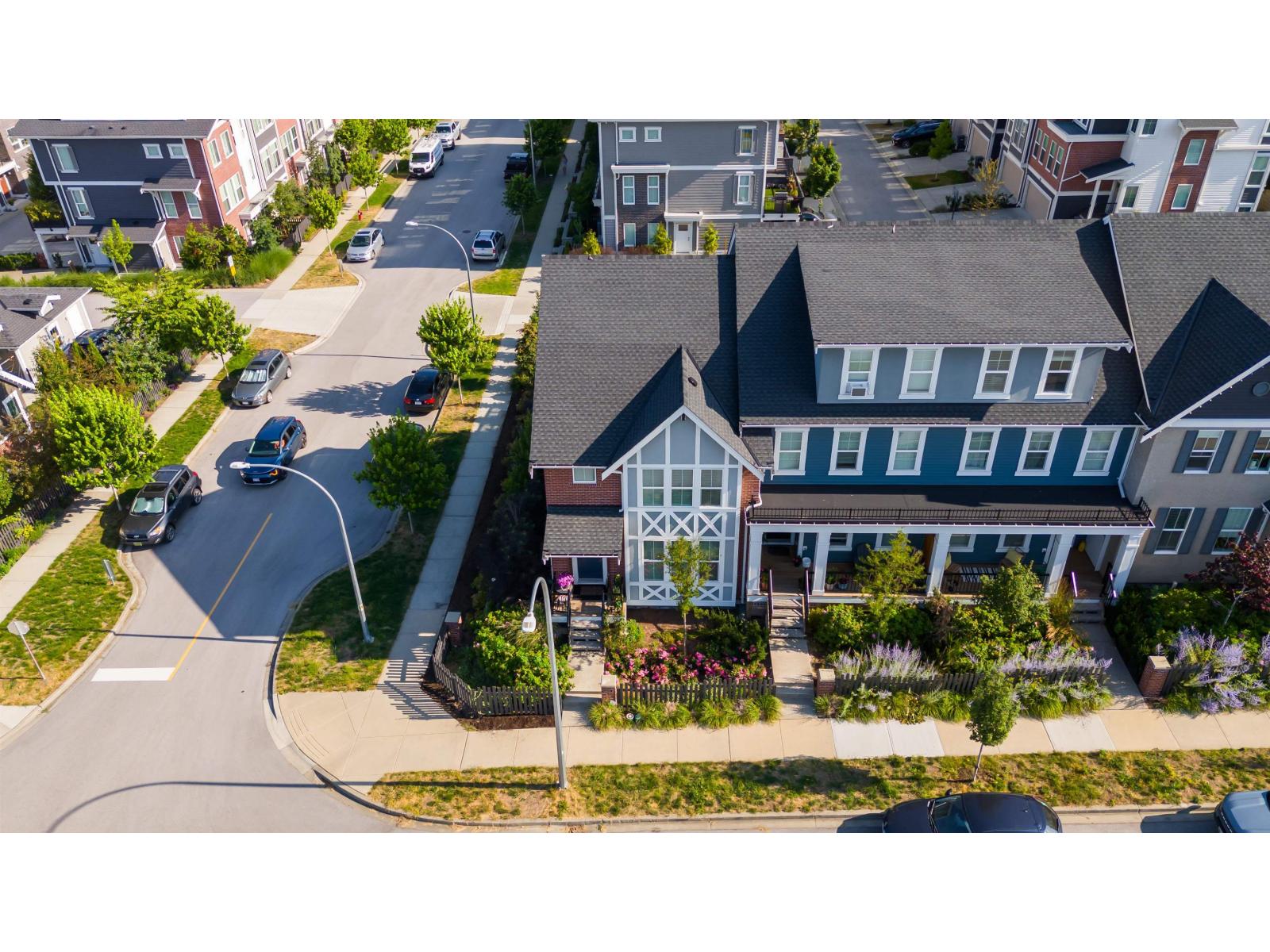 20267 82b Avenue, Langley, British Columbia  V2Y 0Y8 - Photo 3 - R3095388