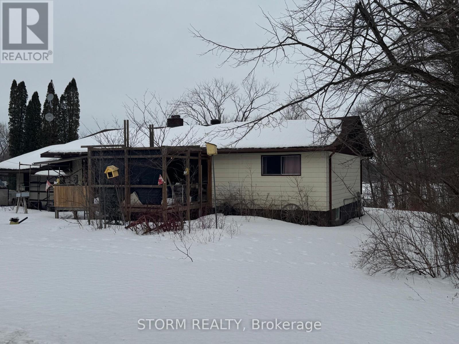 4427 Robertson Road, South Glengarry, Ontario  K0C 1B0 - Photo 3 - X12843896