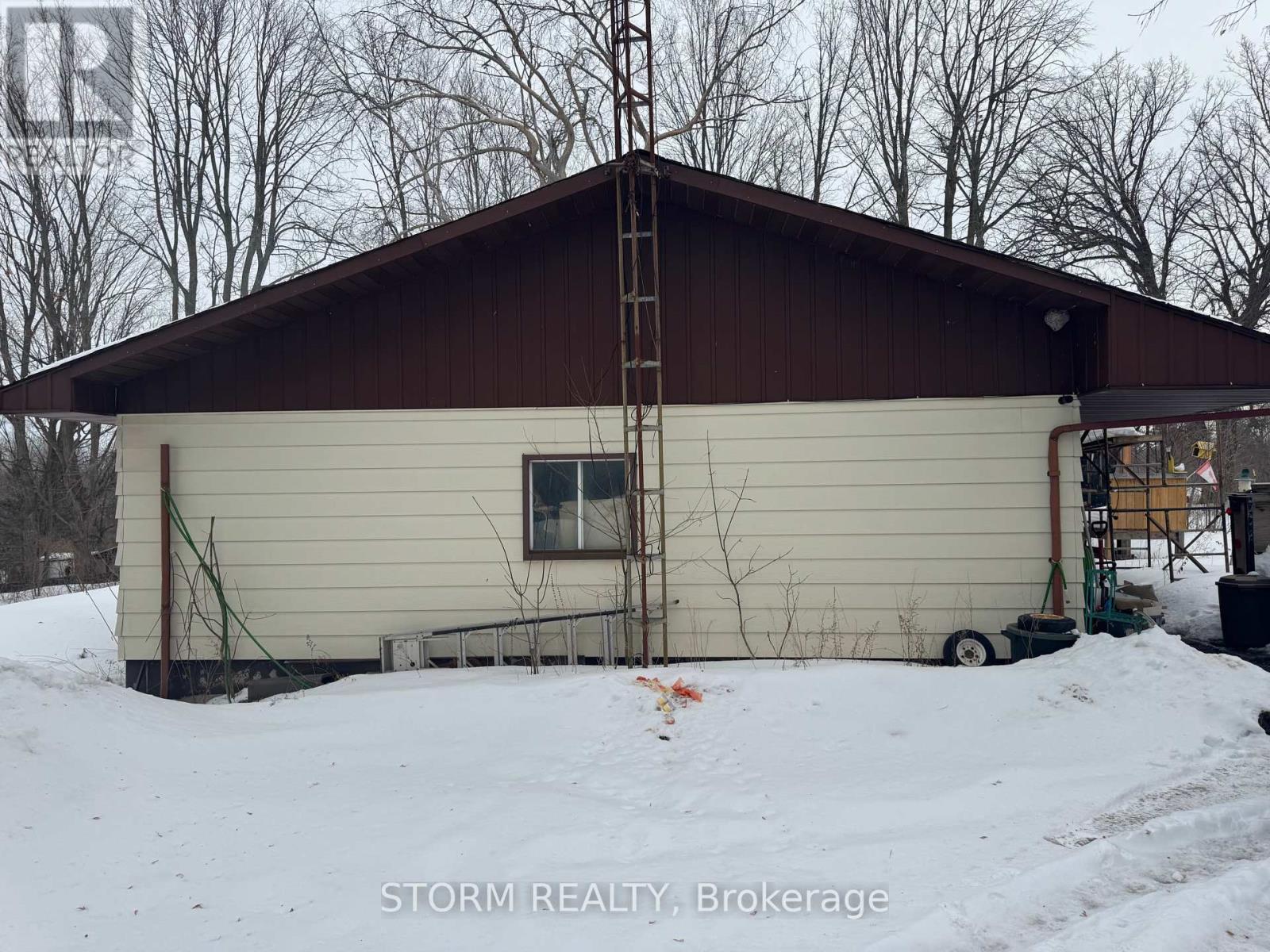 4427 Robertson Road, South Glengarry, Ontario  K0C 1B0 - Photo 4 - X12843896