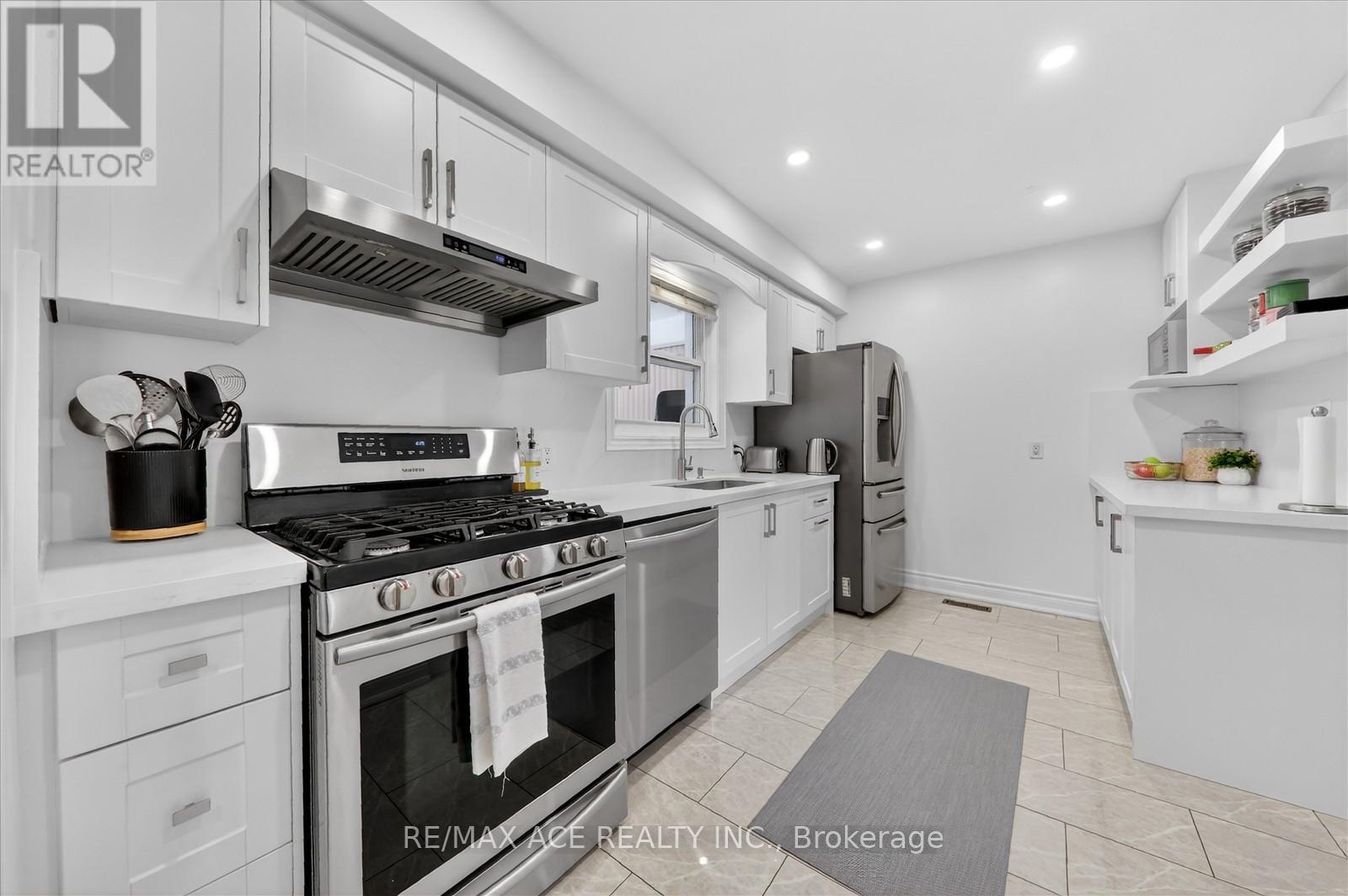 49 Winstanly Crescent, Toronto, Ontario  M1B 1N3 - Photo 13 - E12843668