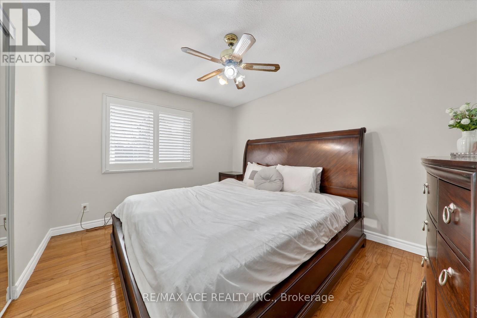 49 Winstanly Crescent, Toronto, Ontario  M1B 1N3 - Photo 26 - E12843668