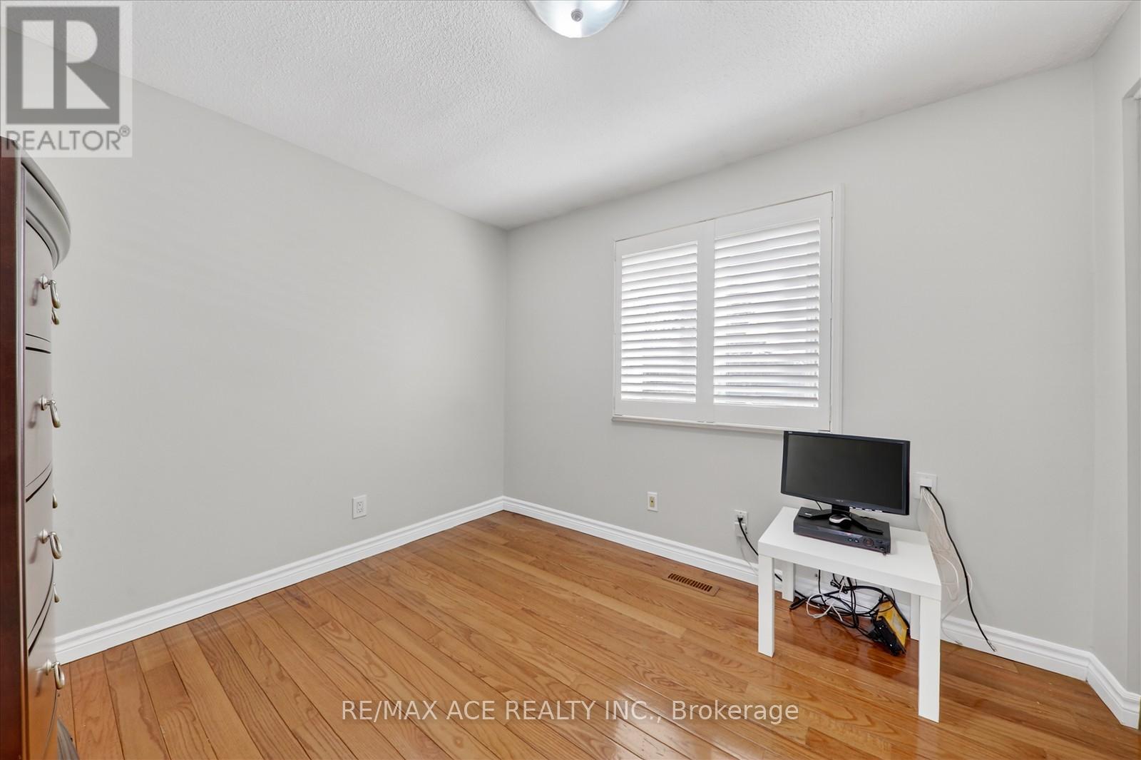 49 Winstanly Crescent, Toronto, Ontario  M1B 1N3 - Photo 31 - E12843668