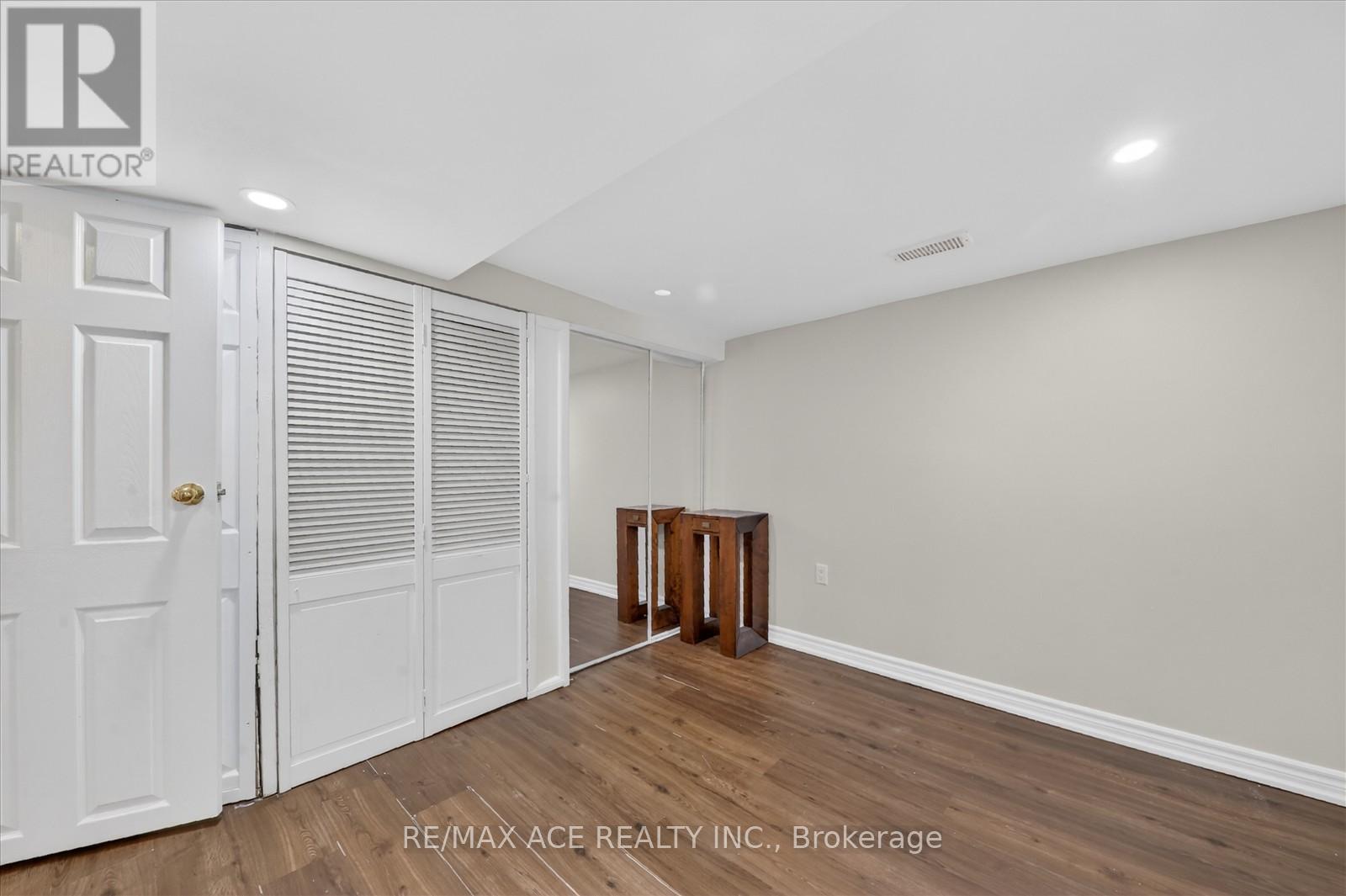 49 Winstanly Crescent, Toronto, Ontario  M1B 1N3 - Photo 41 - E12843668