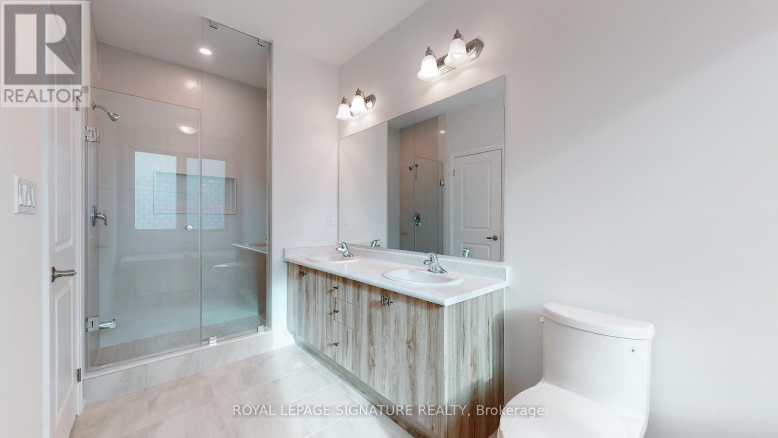 1065 Pisces Trail, Pickering, Ontario  L1X 0P7 - Photo 14 - E12843670