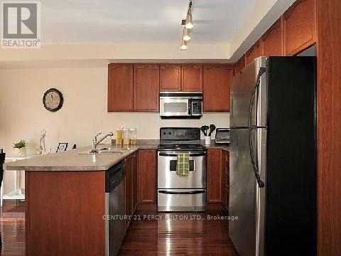 18 - 735 Sheppard Avenue, Pickering, Ontario  L1V 7K5 - Photo 2 - E12843884