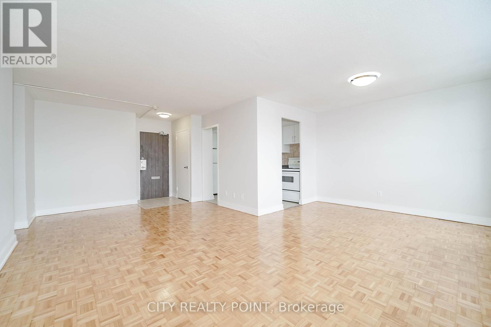 1004 - 6200 Bathurst Street, Toronto, Ontario  M2R 2A3 - Photo 6 - C12766014