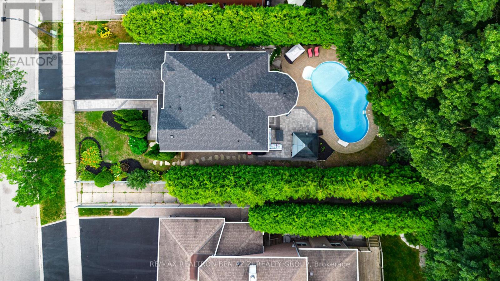 78 Charing Crescent, Aurora, Ontario  L4G 6P5 - Photo 2 - N12843686