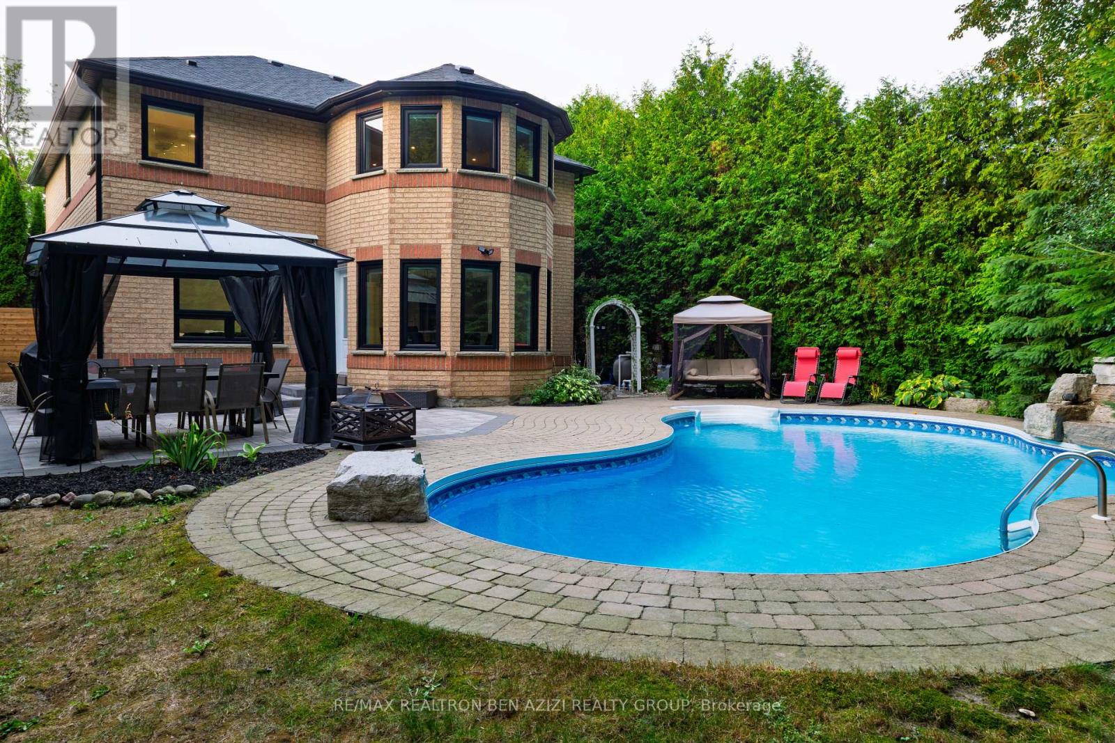 78 Charing Crescent, Aurora, Ontario  L4G 6P5 - Photo 41 - N12843686