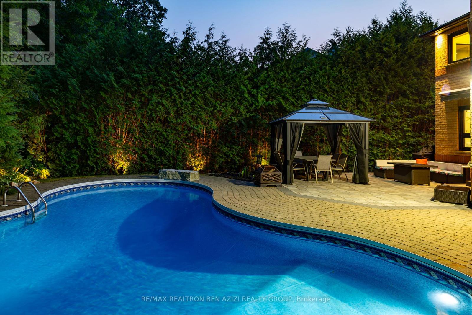 78 Charing Crescent, Aurora, Ontario  L4G 6P5 - Photo 42 - N12843686