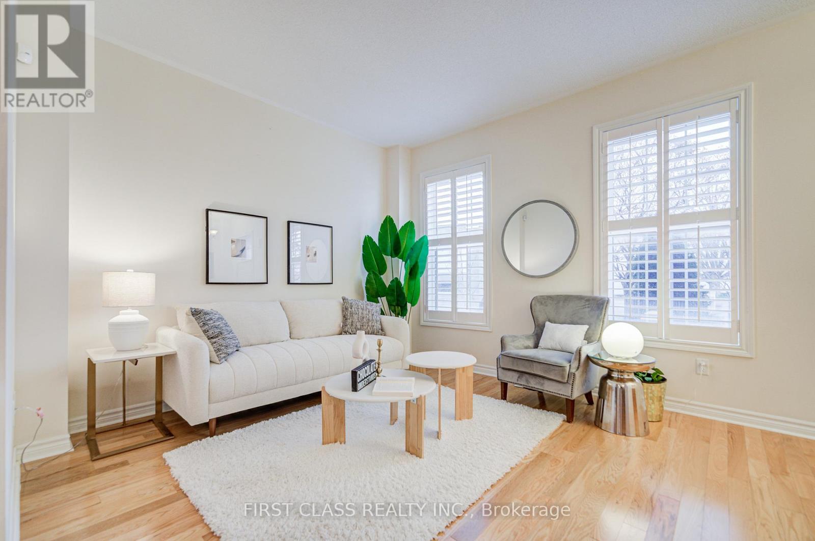 10501 Woodbine Avenue, Markham, Ontario  L6C 0K4 - Photo 4 - N12843738