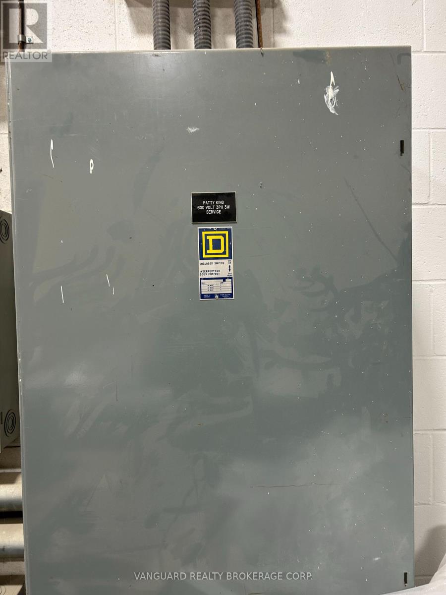 1-7 - 307 Edgeley Boulevard E, Vaughan, Ontario  L4K 3Z5 - Photo 7 - N12843806