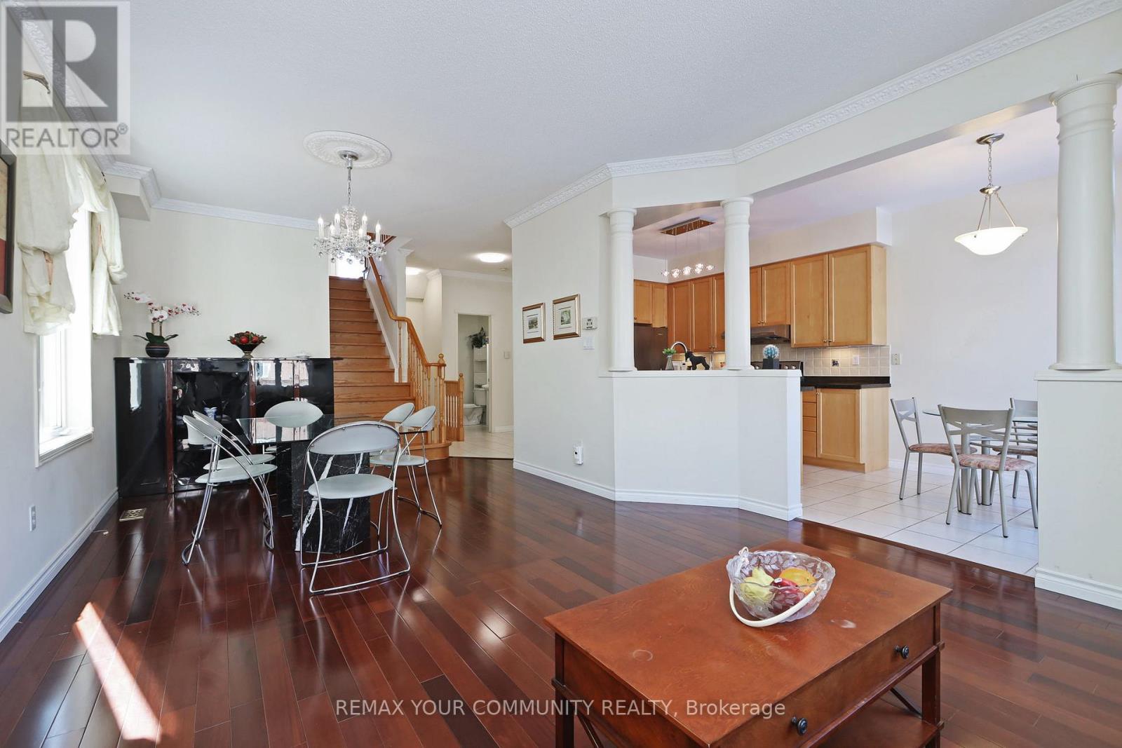 30 Trout Lily Avenue, Markham, Ontario  L3S 4C3 - Photo 10 - N12843860