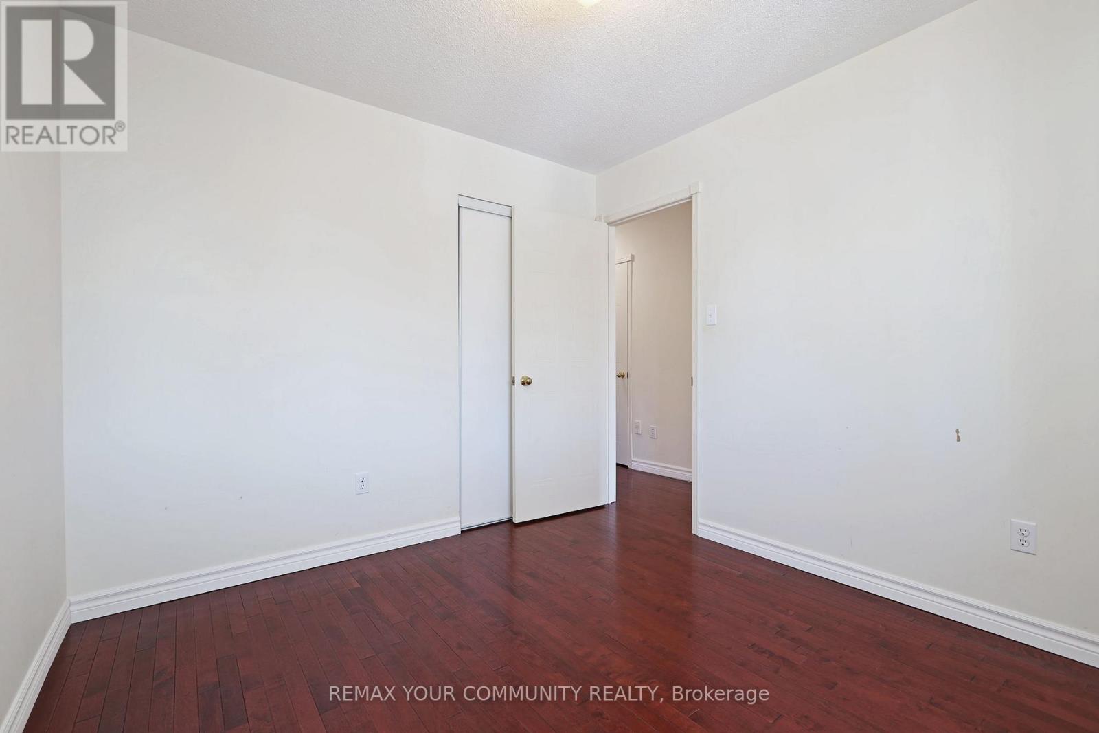 30 Trout Lily Avenue, Markham, Ontario  L3S 4C3 - Photo 26 - N12843860