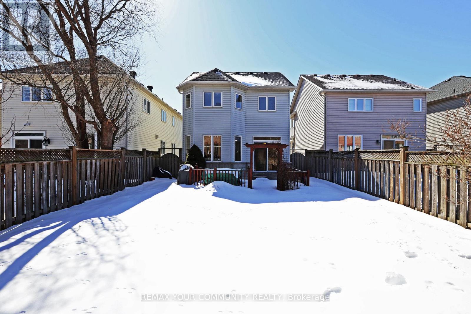 30 Trout Lily Avenue, Markham, Ontario  L3S 4C3 - Photo 42 - N12843860