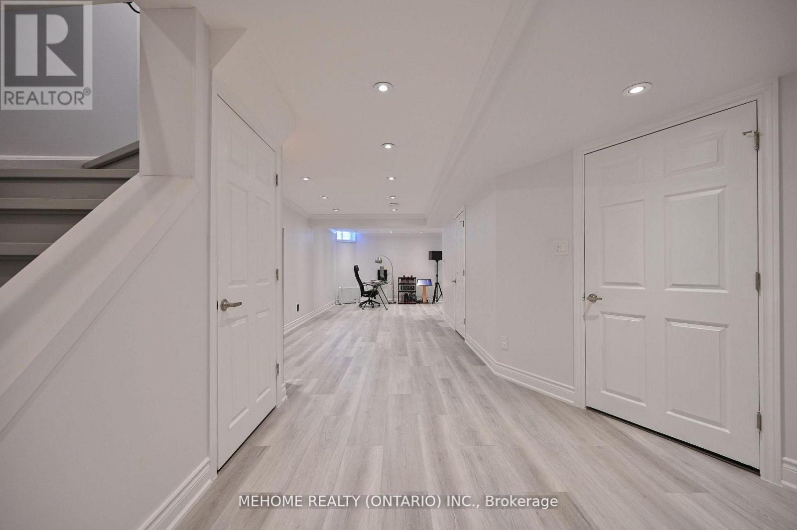 94 Manorheights Street, Richmond Hill, Ontario  L4S 2H5 - Photo 28 - N12843954