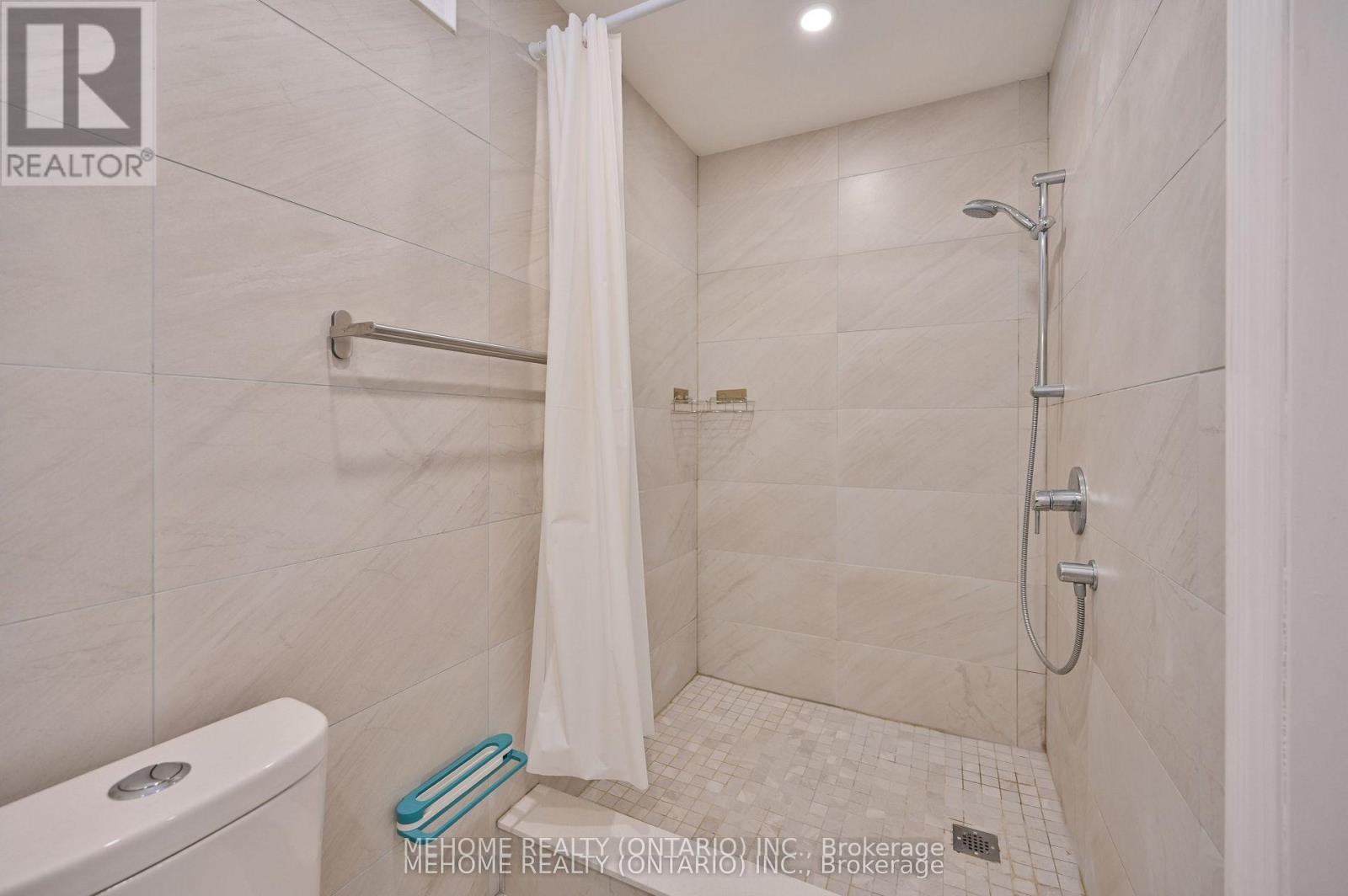 94 Manorheights Street, Richmond Hill, Ontario  L4S 2H5 - Photo 32 - N12843954