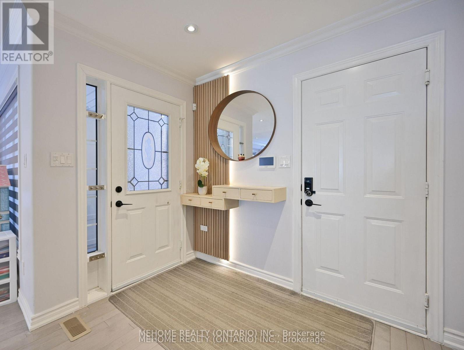 94 Manorheights Street, Richmond Hill, Ontario  L4S 2H5 - Photo 5 - N12843954