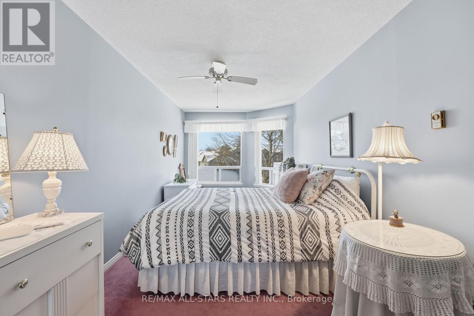 301 - 111 Grew Boulevard, Georgina, Ontario  L0E 1L0 - Photo 16 - N12844036