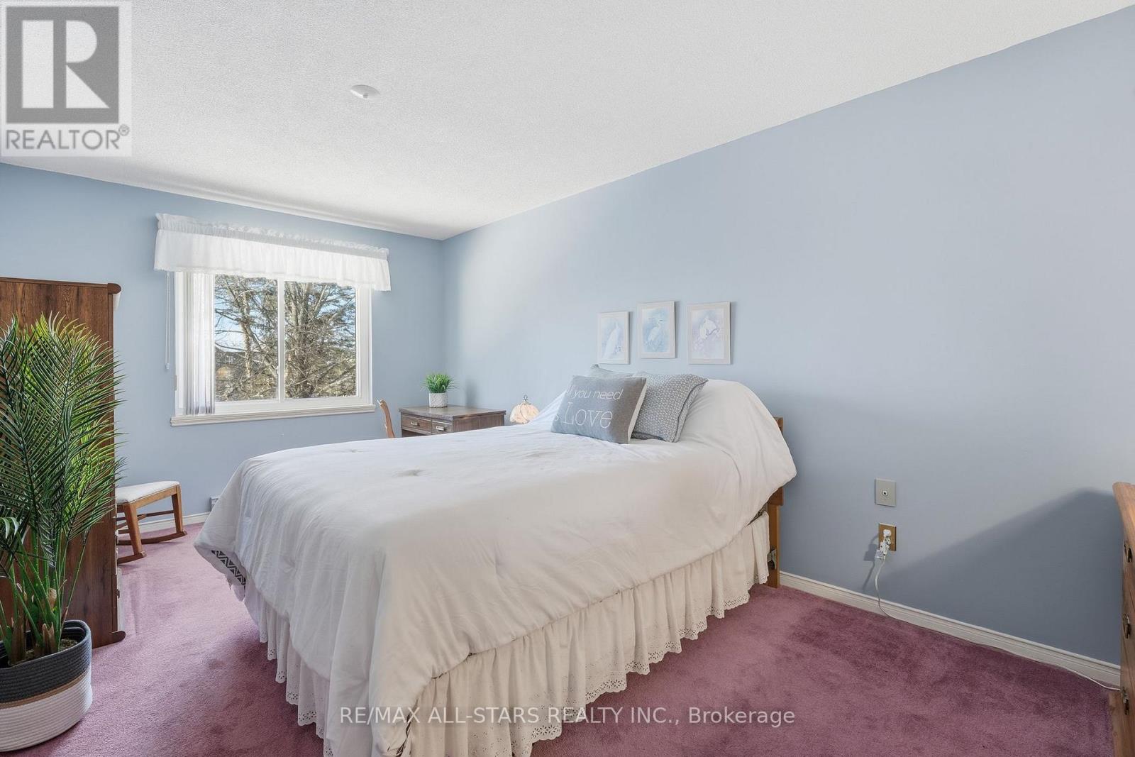 301 - 111 Grew Boulevard, Georgina, Ontario  L0E 1L0 - Photo 19 - N12844036