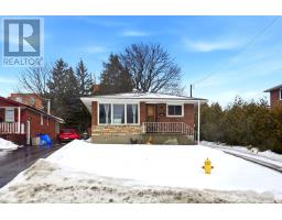 656 ATHOL STREET E, Oshawa, Ontario