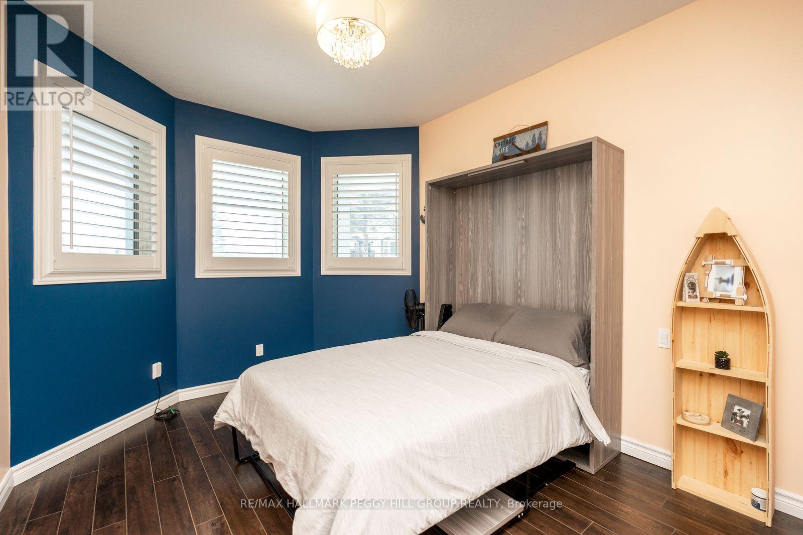 9 Northgate Road, Wasaga Beach, Ontario  L9Z 2N7 - Photo 8 - S12843674