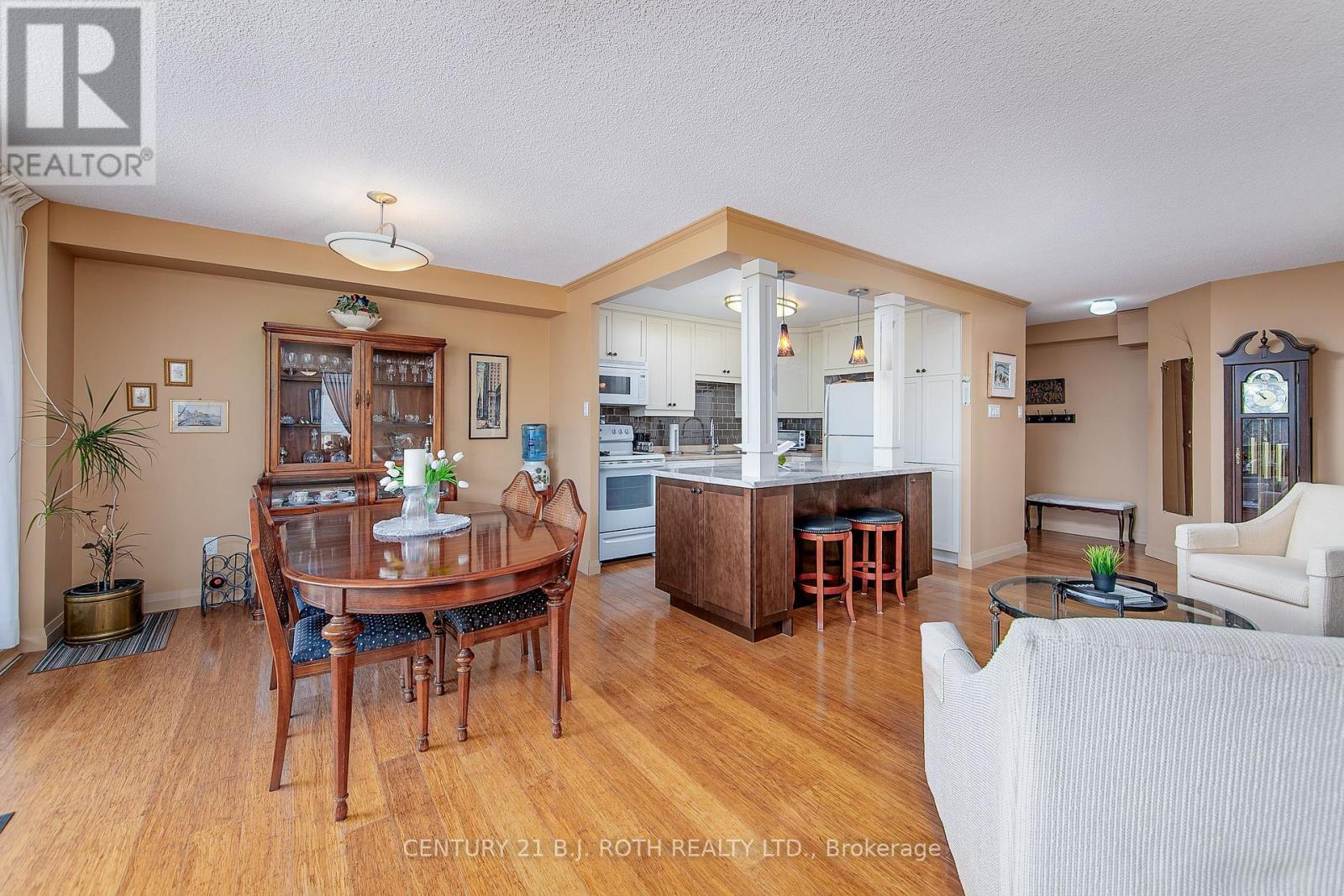 301 - 181 Collier Street, Barrie, Ontario  L4M 5L6 - Photo 14 - S12843760