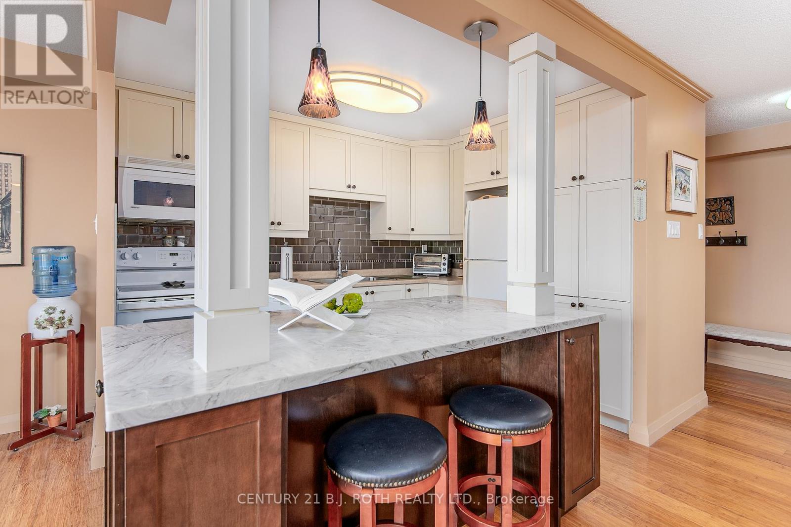 301 - 181 Collier Street, Barrie, Ontario  L4M 5L6 - Photo 16 - S12843760