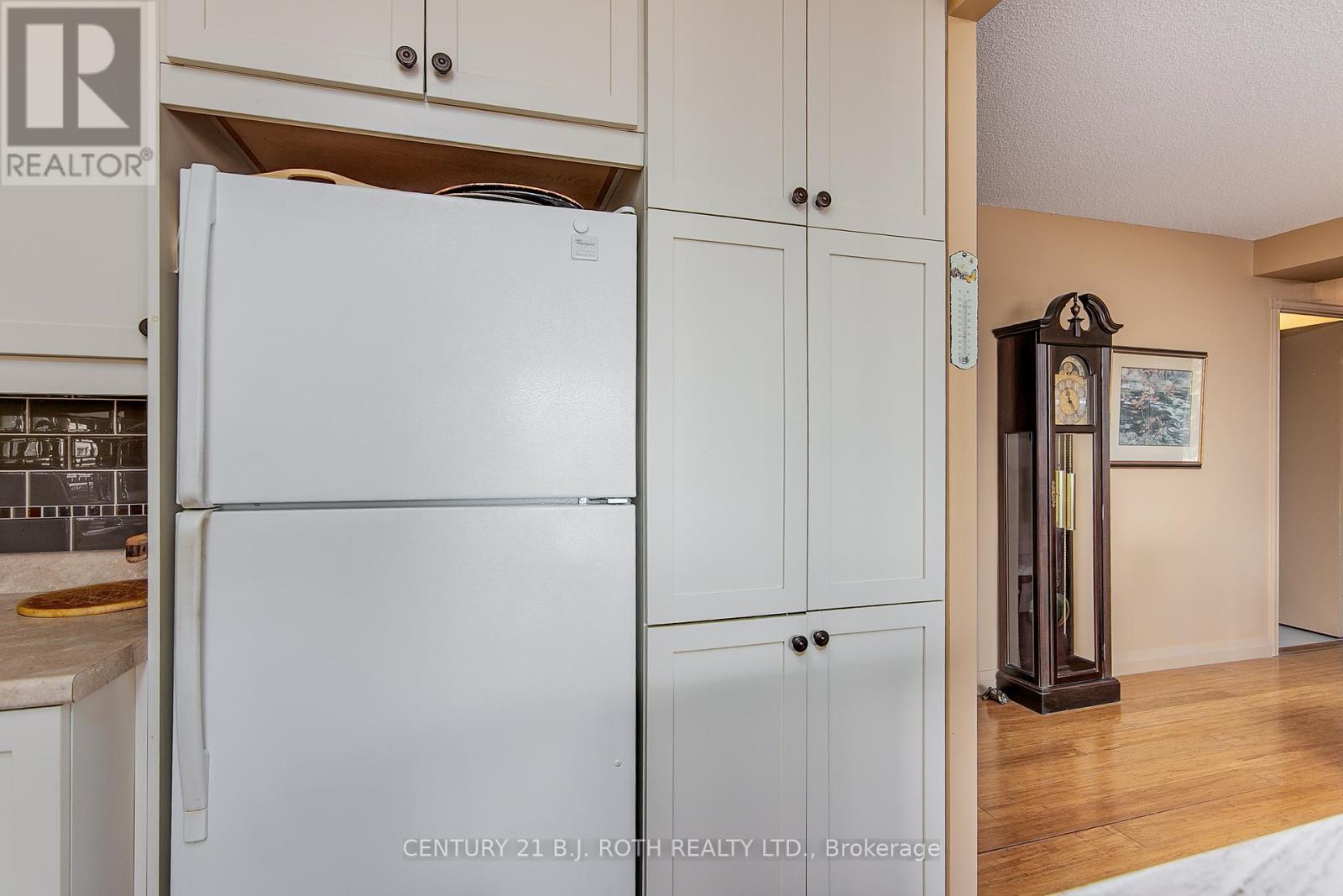 301 - 181 Collier Street, Barrie, Ontario  L4M 5L6 - Photo 20 - S12843760